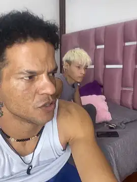 Snapshot of MaxyRyan chatting on February 2026 01:07:01 PM MaxyRyan online show from February 2026 01:07:01 PM