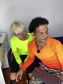 Snapshot of MaxyRyan chatting on February 2026 12:50:01 PM MaxyRyan online show from February 2026 12:50:01 PM