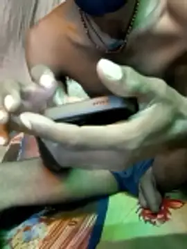 Snapshot of diwana475 chatting on May 2026 04:37:01 PM diwana475 online show from May 2026 04:37:01 PM