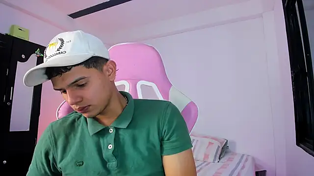 Snapshot of Adrian_Prime_ chatting on February 2026 06:59:02 PM Adrian Prime online show from February 2026 06:59:02 PM