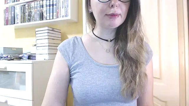 Snapshot of Tasiya chatting on February 2026 10:22:02 AM Tasiya online show from February 2026 10:22:02 AM