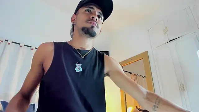 neyder sanz online show from February 2026 03:21:02 AM