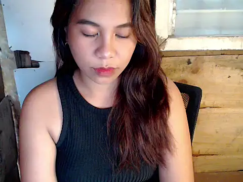 KristinaValerie22 online show from March 2026 04:47:01 AM