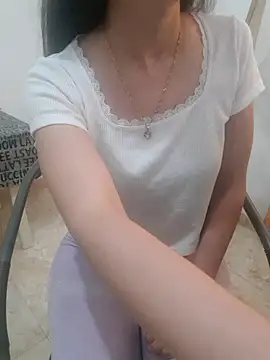 manuelaluciana29 online show from February 2026 07:43:01 PM