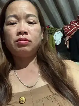 Snapshot of Lavi_bbaby chatting on February 2026 02:32:02 PM Lavi bbaby online show from February 2026 02:32:02 PM