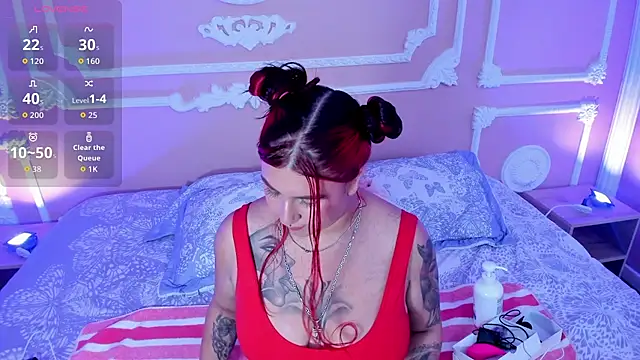 SusiWild online show from February 2026 03:48:02 AM