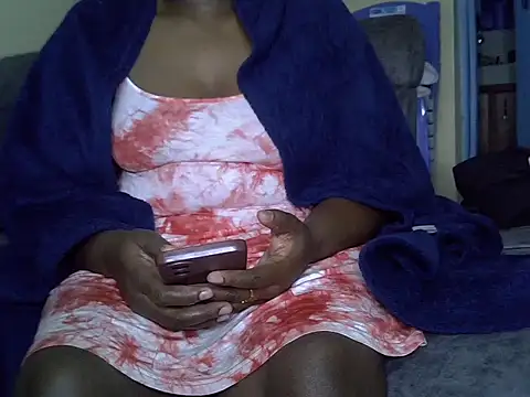 Sbusie44 online show from February 2026 08:39:01 PM