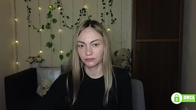 BlondMikey22 online show from May 2026 11:26:02 AM