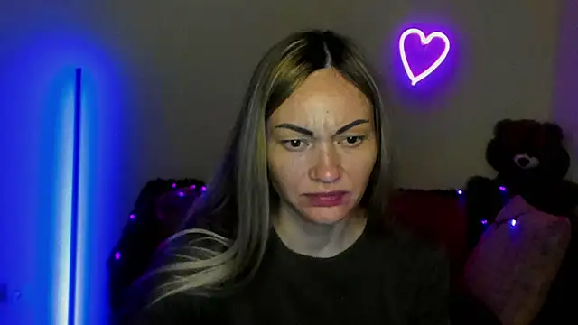 BlondMikey22 online show from May 2026 11:28:01 AM