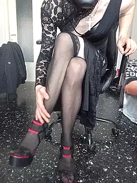 Snapshot of LASCHIAVA6TV72 chatting on February 2026 09:49:02 AM LASCHIAVA6TV72 online show from February 2026 09:49:02 AM