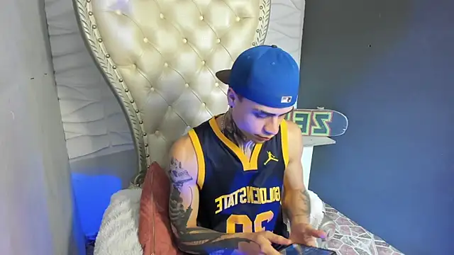 Snapshot of acxel_prescot chatting on February 2026 08:08:02 PM acxel prescot online show from February 2026 08:08:02 PM