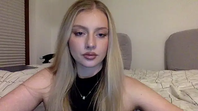 MayaWetDream online show from February 2026 05:28:01 PM