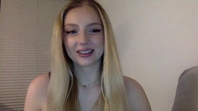 MayaWetDream online show from March 2026 04:42:01 PM