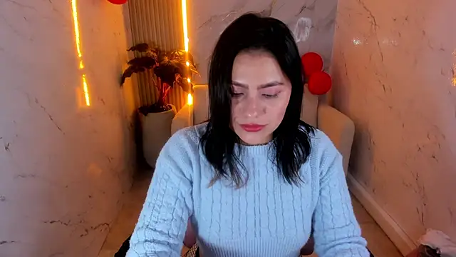 Snapshot of rox_luxury_tf chatting on February 2026 09:14:02 PM rox luxury tf online show from February 2026 09:14:02 PM