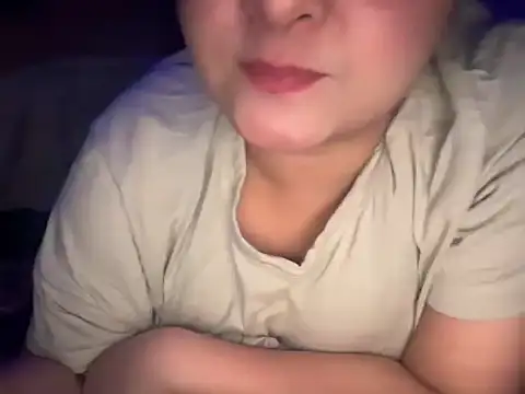 Snapshot of Hersheykaur chatting on February 2026 09:33:02 PM Hersheykaur online show from February 2026 09:33:02 PM