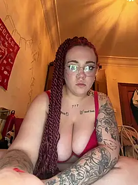 Diablita13 online show from February 2026 10:50:01 PM