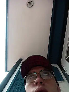 Snapshot of Emmanuel_Lust chatting on February 2026 11:52:01 AM Emmanuel Lust online show from February 2026 11:52:01 AM