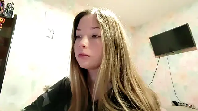 Snapshot of TiaBIanks chatting on February 2026 04:24:01 AM TiaBIanks online show from February 2026 04:24:01 AM