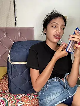 Snapshot of Britney__Latina chatting on February 2026 02:24:01 AM Britney Latina online show from February 2026 02:24:01 AM