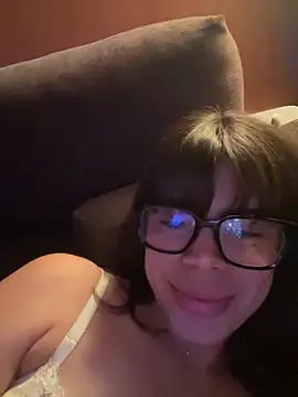 Snapshot of Brigitte01 chatting on May 2026 10:19:01 PM Brigitte01 online show from May 2026 10:19:01 PM