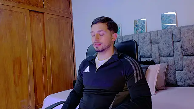 Snapshot of NICK_MOSS_ chatting on February 2026 11:11:02 AM NICK MOSS online show from February 2026 11:11:02 AM