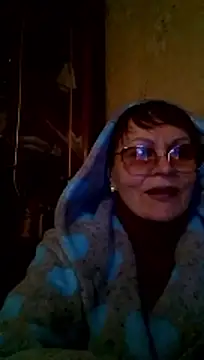 Snapshot of SophieBurns chatting on February 2026 04:51:02 PM SophieBurns online show from February 2026 04:51:02 PM