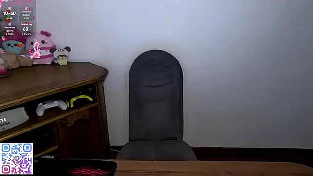 Snapshot of CassyVixen chatting on February 2026 04:07:02 PM CassyVixen online show from February 2026 04:07:02 PM