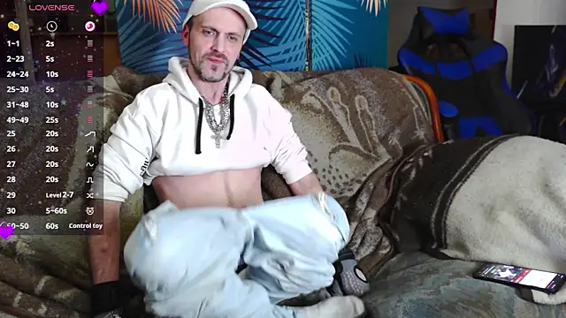 Snapshot of SwatRocShy chatting on February 2026 09:08:01 PM SwatRocShy online show from February 2026 09:08:01 PM