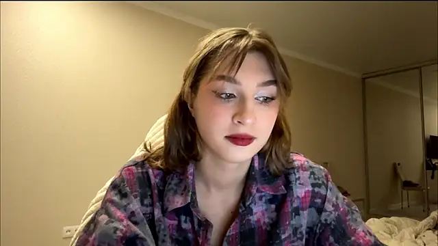 Snapshot of ElliKrovel chatting on February 2026 03:08:01 PM ElliKrovel online show from February 2026 03:08:01 PM