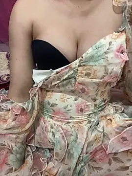 Snapshot of hamoi11 chatting on March 2026 09:37:01 AM hamoi11 online show from March 2026 09:37:01 AM