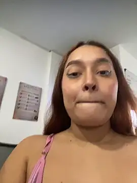 Emily Harpeer online show from February 2026 11:26:01 AM