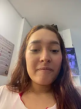 Emily Harpeer online show from February 2026 11:54:01 AM