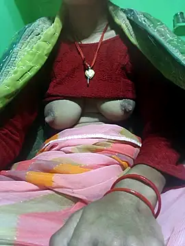 Komal4050 online show from February 2026 01:46:01 AM