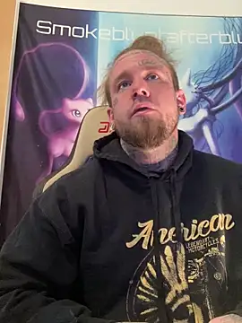 Snapshot of Smokebluntafterblunt chatting on February 2026 03:16:02 PM Smokebluntafterblunt online show from February 2026 03:16:02 PM