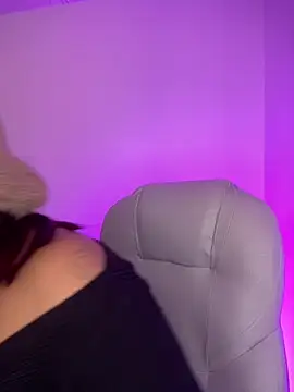 Wen 01 online show from February 2026 11:27:02 AM