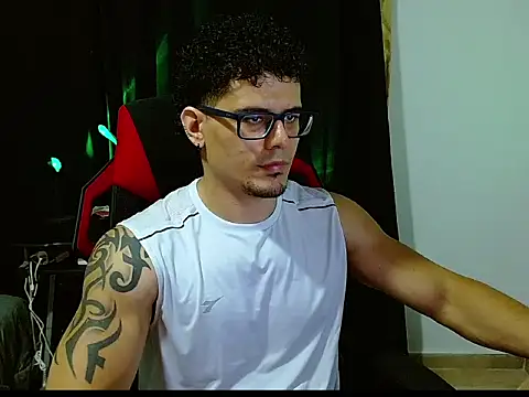 Snapshot of Logan0626 chatting on February 2026 12:28:01 AM Logan0626 online show from February 2026 12:28:01 AM