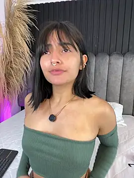 Nanda vixen  online show from February 2026 09:22:02 PM