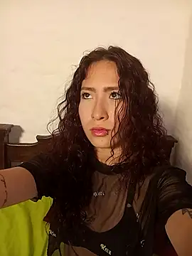 Snapshot of ViolettNyx chatting on February 2026 03:55:01 PM ViolettNyx online show from February 2026 03:55:01 PM