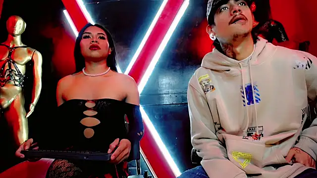 Snapshot of Damian-and-Camerum chatting on February 2026 03:18:01 AM Damian-and-Camerum online show from February 2026 03:18:01 AM