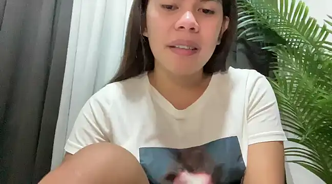 Snapshot of Mooree_naba chatting on January 2025 12:57:01 AM Mooree naba online show from January 2025 12:57:01 AM