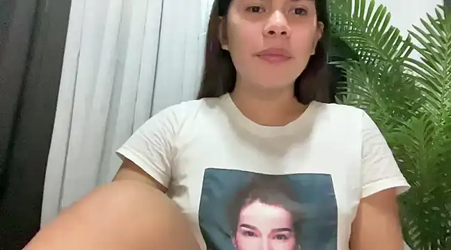 Snapshot of Mooree_naba chatting on January 2025 08:30:02 AM Mooree naba online show from January 2025 08:30:02 AM