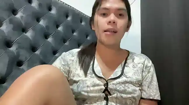 Snapshot of Mooree_naba chatting on February 2025 01:30:01 PM Mooree naba online show from February 2025 01:30:01 PM