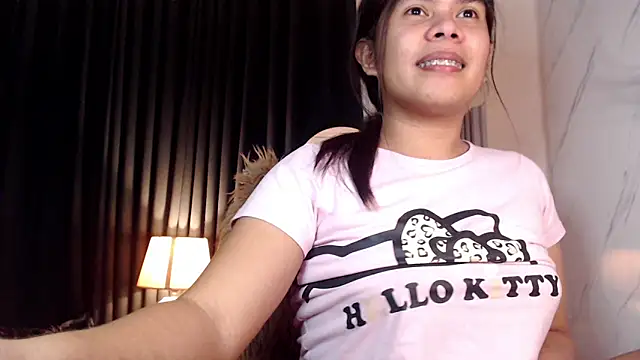 Snapshot of Mooree_naba chatting on November 2025 11:18:02 AM Mooree naba online show from November 2025 11:18:02 AM