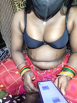 Snapshot of PRIYAGOYAL chatting on February 2026 06:17:02 PM PRIYAGOYAL online show from February 2026 06:17:02 PM