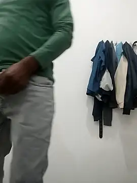 Daddyishere 19 online show from February 2026 05:04:01 AM