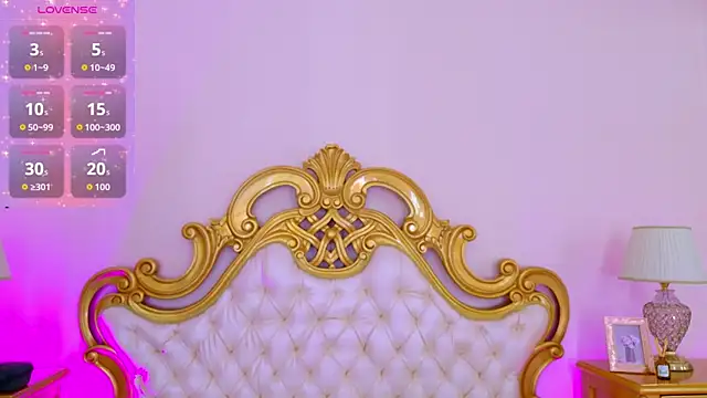 NatashaSilvers online show from February 2026 11:42:01 AM