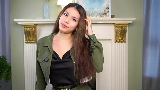 Snapshot of SulemaNeugin chatting on February 2026 02:11:01 AM SulemaNeugin online show from February 2026 02:11:01 AM