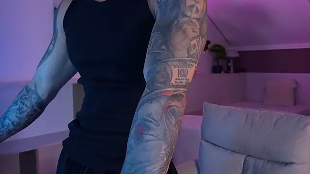 Snapshot of TristanGrey chatting on February 2026 07:06:02 AM TristanGrey online show from February 2026 07:06:02 AM