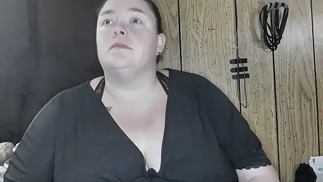 Snapshot of ladylynn13 chatting on March 2026 10:48:01 PM ladylynn13 online show from March 2026 10:48:01 PM