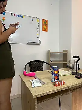 Victoria Lusty online show from February 2026 09:02:01 PM